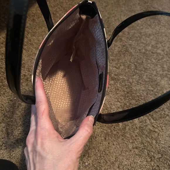 Kate Spade Cherry Terrace Jeralyn Patent tote medium w dust bag - Picture 4 of 6